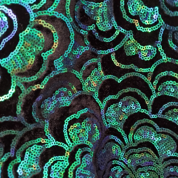 H&M Velour Sparkle Sequined Mini Skirt - Picture 6 of 8